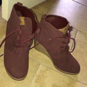 Maroon lace up wedge booties